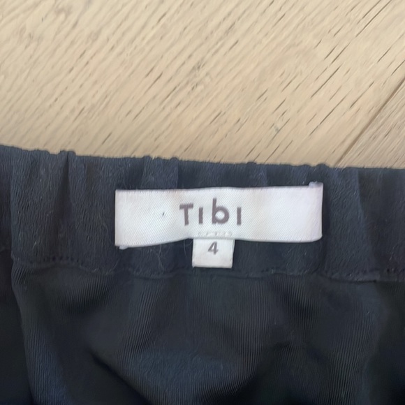 Tibi | Off The Shoulder Crepe Dress - Picture 6 of 7